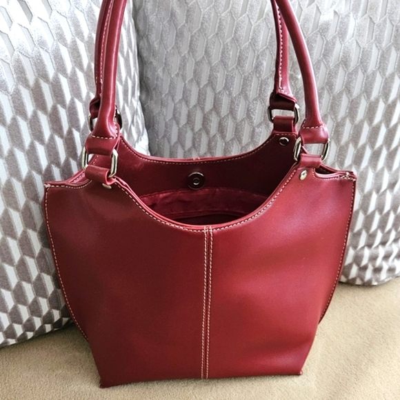 Wilson Leather Satchel - Picture 2 of 16